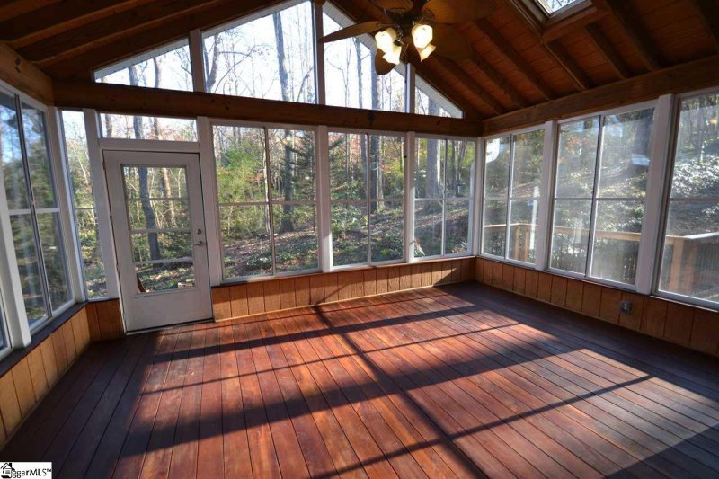 Property image 4 at 204 Windsor Road, Greer, SC 29651