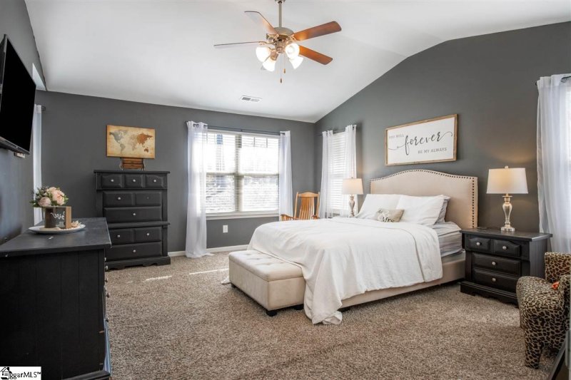 Property image 3 at 121 CASCADE Drive, Greer, SC 29651