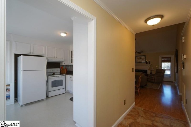 Property image 3 at 315 Angie Drive, Taylors, SC 29687