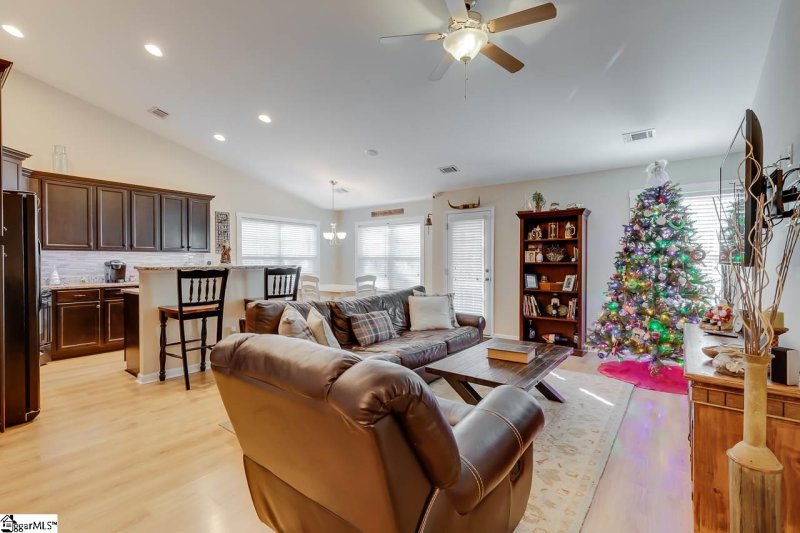 Property image 5 at 108 Rivers Edge Circle, Simpsonville, SC 29680