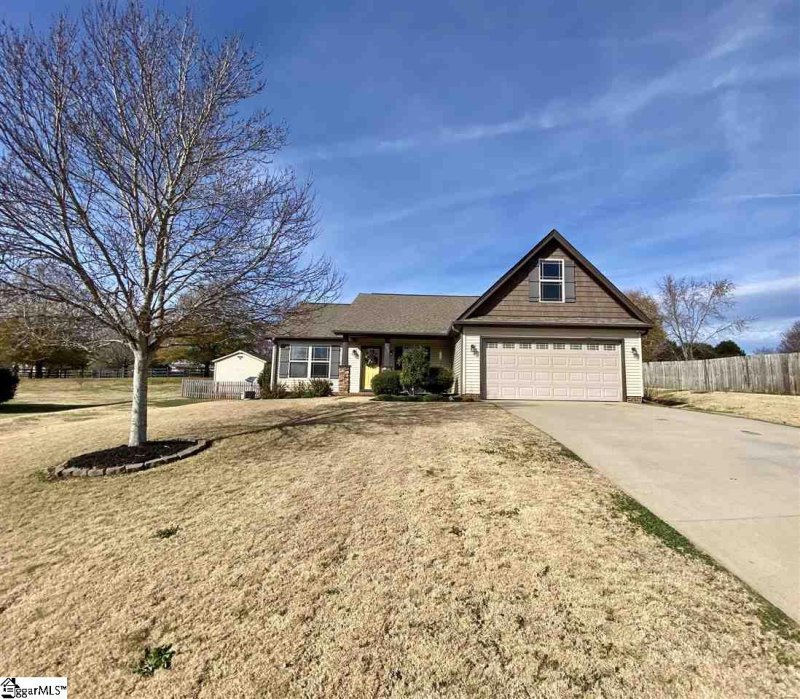 Property image 2 at 102 Nopal Court, Greer, SC 29651