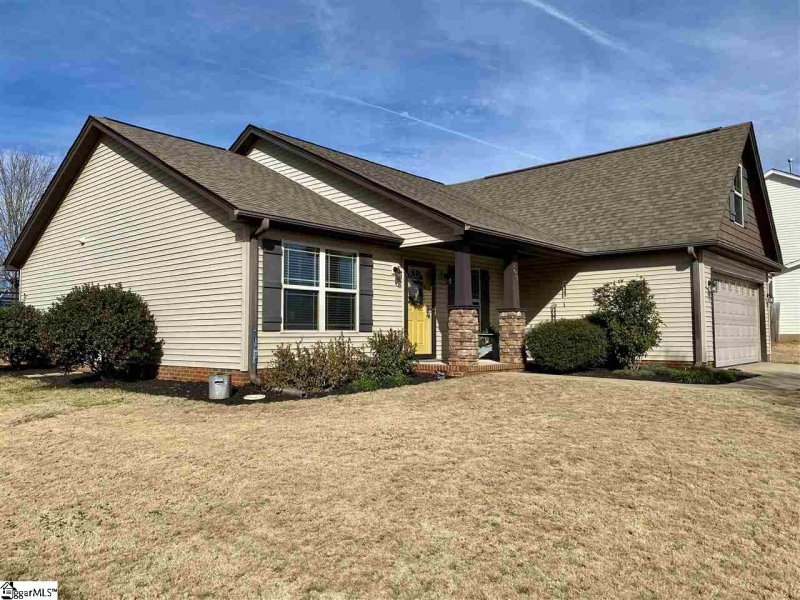 Property image 3 at 102 Nopal Court, Greer, SC 29651