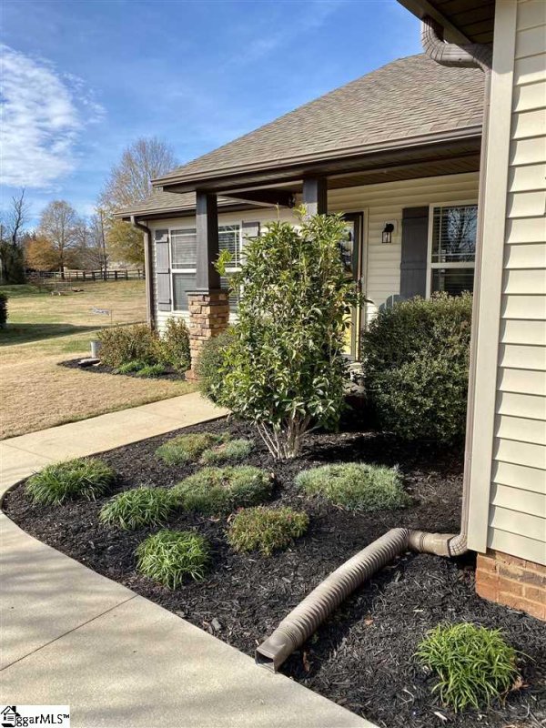 Property image 5 at 102 Nopal Court, Greer, SC 29651