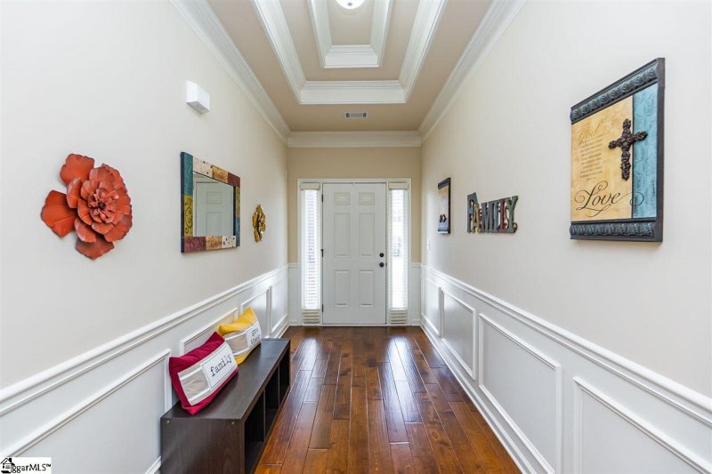 Property image 3 at 131 Notting Hill Lane, Greer, SC 29651