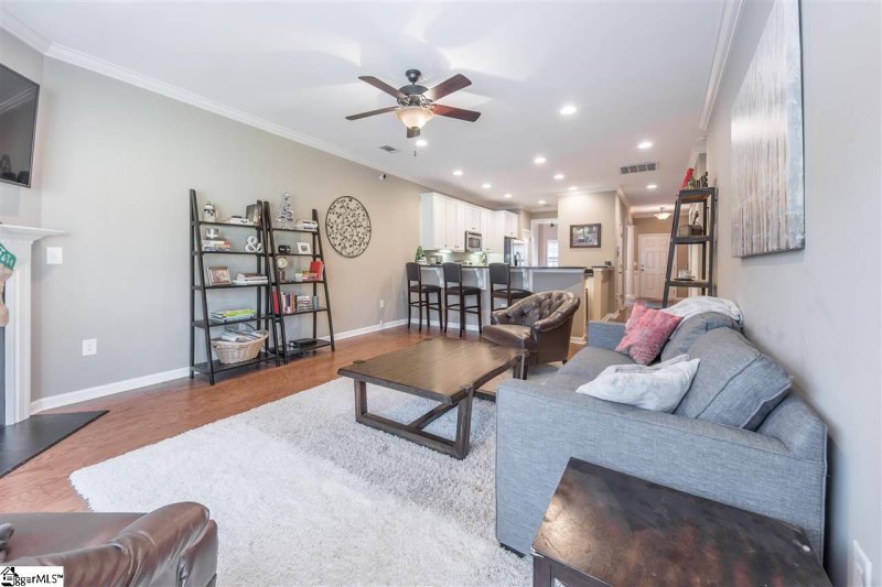 Property image 4 at 44 Barnwood Circle, Greenville, SC 29607