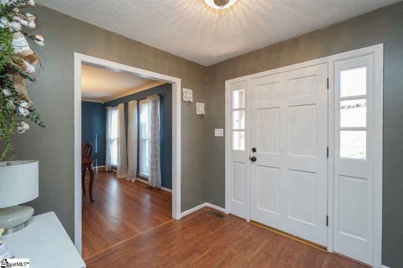 Property image 3 at 60 White Oak Court, Inman, SC 29349