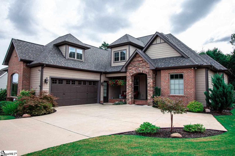 Property image 2 at 324 Brown Farm Way, Taylors, SC 29687