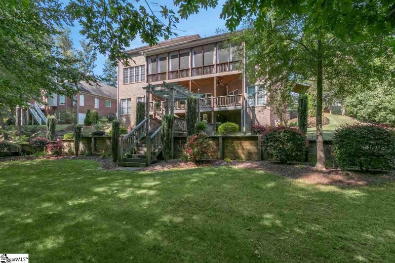 Property image 2 at 709 Mosswood Lane, Spartanburg, SC 29301