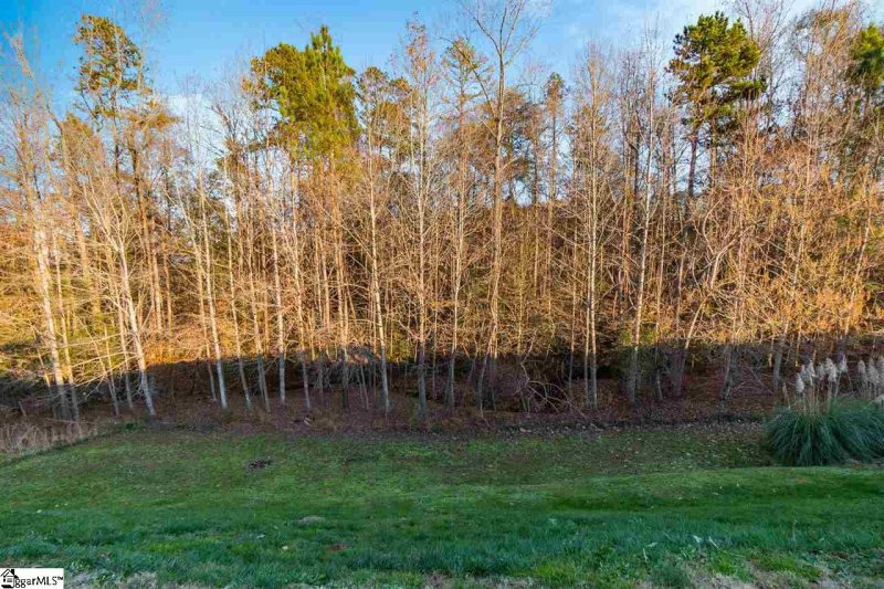 Property image 5 at 38 Juneau Court, Greenville, SC 29605