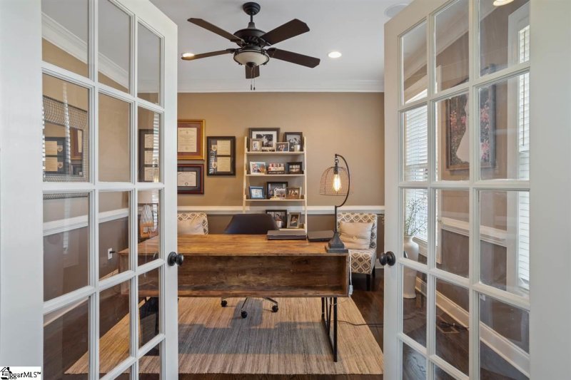 Property image 4 at 1 Lone Oak Avenue, Simpsonville, SC 29681