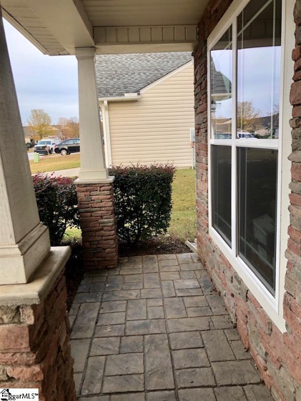 Property image 2 at 23 Kavanagh Court, Greenville, SC 29611