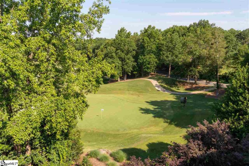 Property image 3 at 1400 THORNBLADE Boulevard, Greer, SC 29650