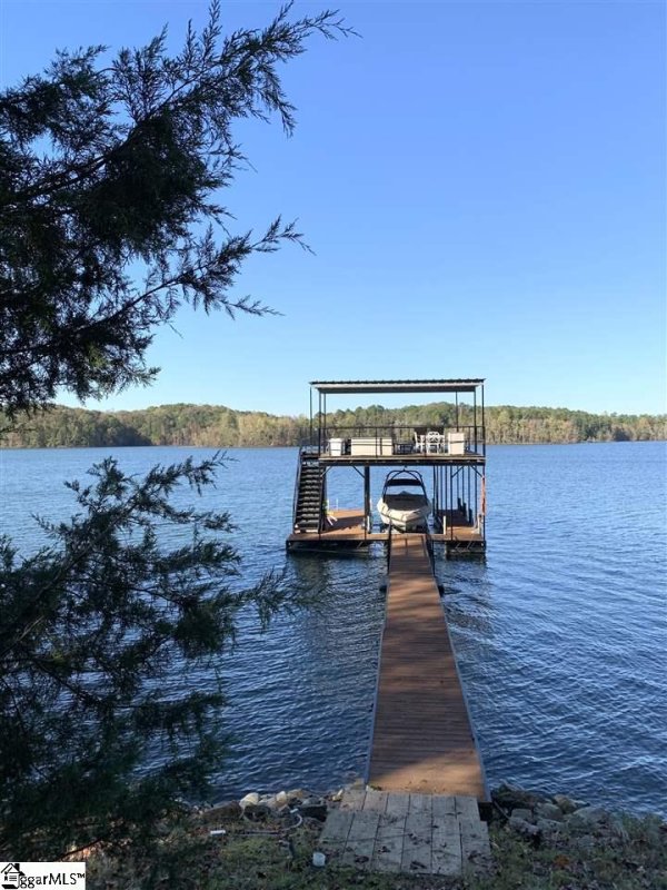 Property image 2 at 307 Lakeview Drive, Townville, SC 29689