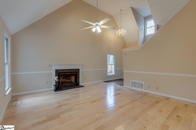 Property image 5 at 4 Goblet Court, Greenville, SC 29609