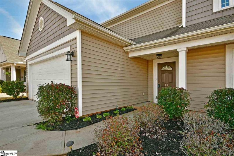 Property image 2 at 10 Allamanda Way, Simpsonville, SC 29680