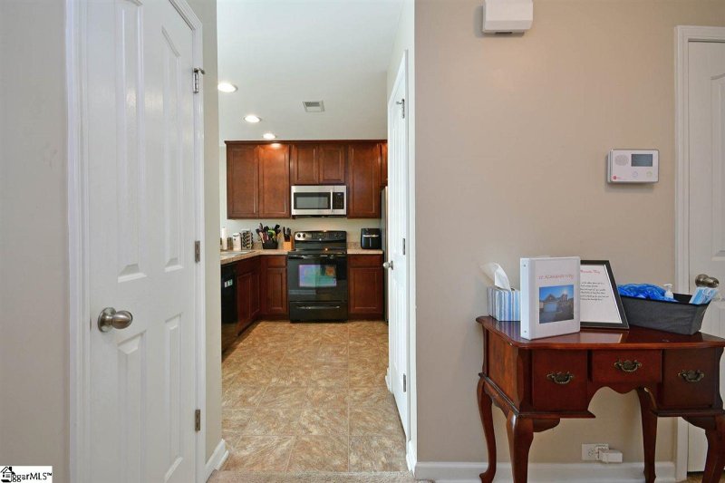 Property image 5 at 10 Allamanda Way, Simpsonville, SC 29680