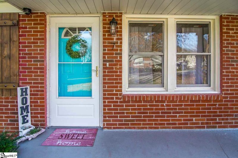 Property image 4 at 7 French Lane, Greenville, SC 29605