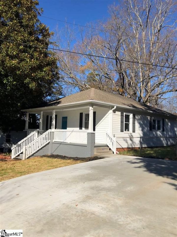 Property image 2 at 153 Margaret Street, Easley, SC 29640