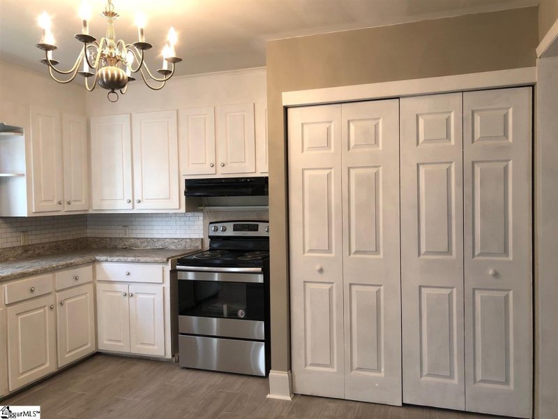 Property image 4 at 153 Margaret Street, Easley, SC 29640