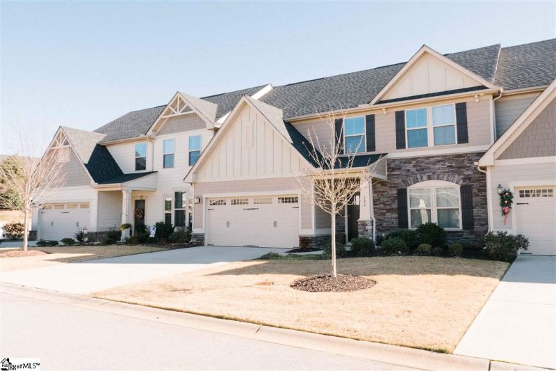 Property image 2 at 106 Vereen Court, Simpsonville, SC 29681