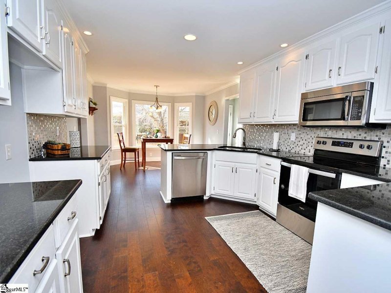 Property image 4 at 201 Grayson Drive, Travelers Rest, SC 29690