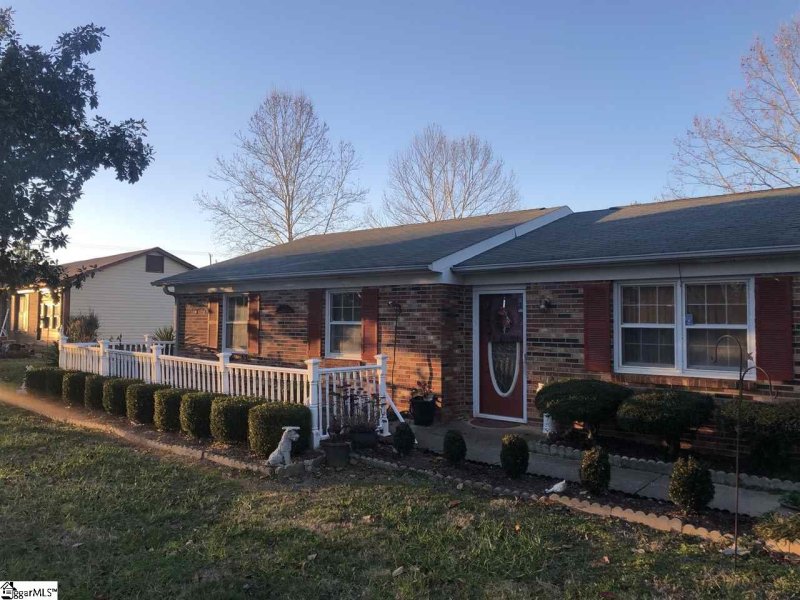 Property image 2 at 103 Palamon Street, Piedmont, SC 29673