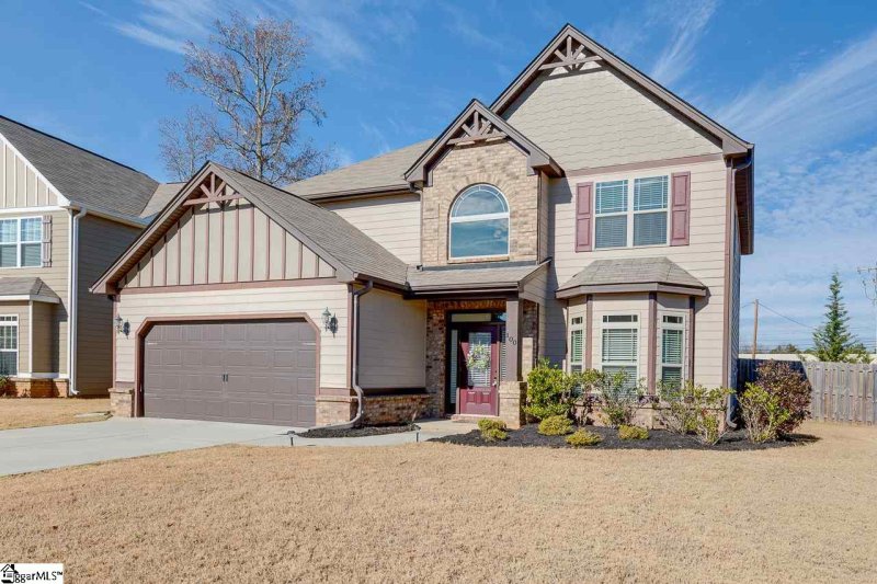 Property image 2 at 100 Deer Drive, Greenville, SC 29611