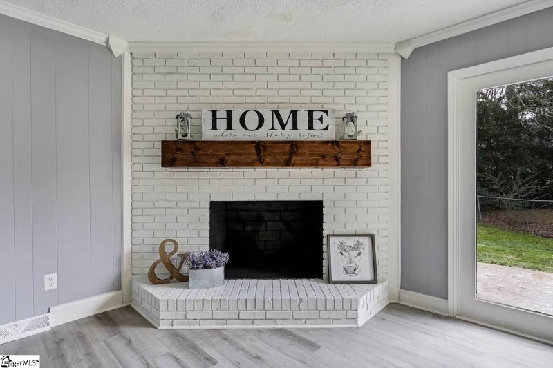 Property image 5 at 2 Chesapeake Court, Taylors, SC 29687