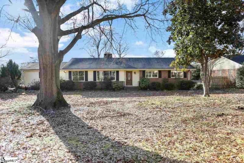 Property image 2 at 116 Sunline Place, Spartanburg, SC 29307