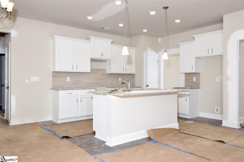 Property image 2 at 141 Sloan Avenue, Anderson, SC 29621