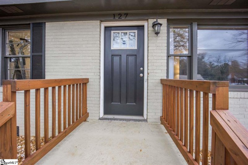 Property image 2 at 127 Sycamore Drive, Greenville, SC 29607