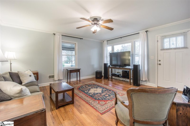 Property image 4 at 127 Sycamore Drive, Greenville, SC 29607