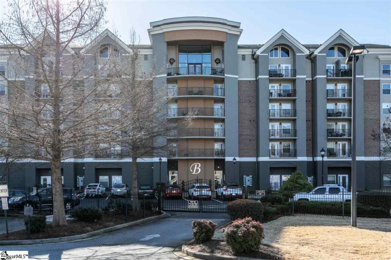 Property image 2 at 1001 S Church Street, Greenville, SC 29601