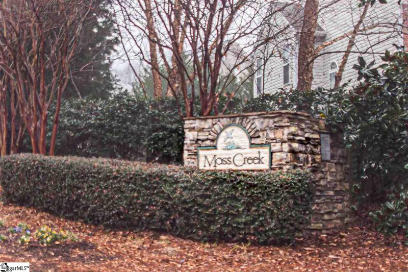 Property image 2 at 125 White Bark Way, Taylors, SC 29687