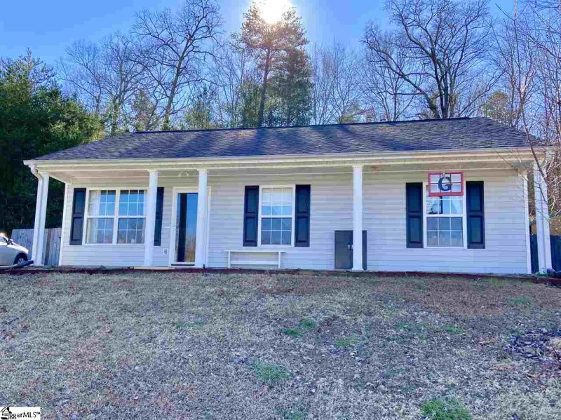 512 Crescentwood Court