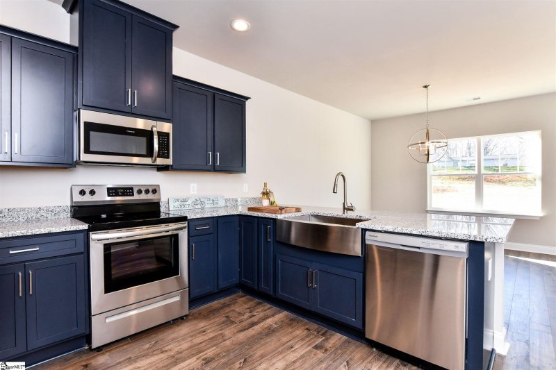 Property image 3 at 218 Rosewood Circle, Duncan, SC 29334