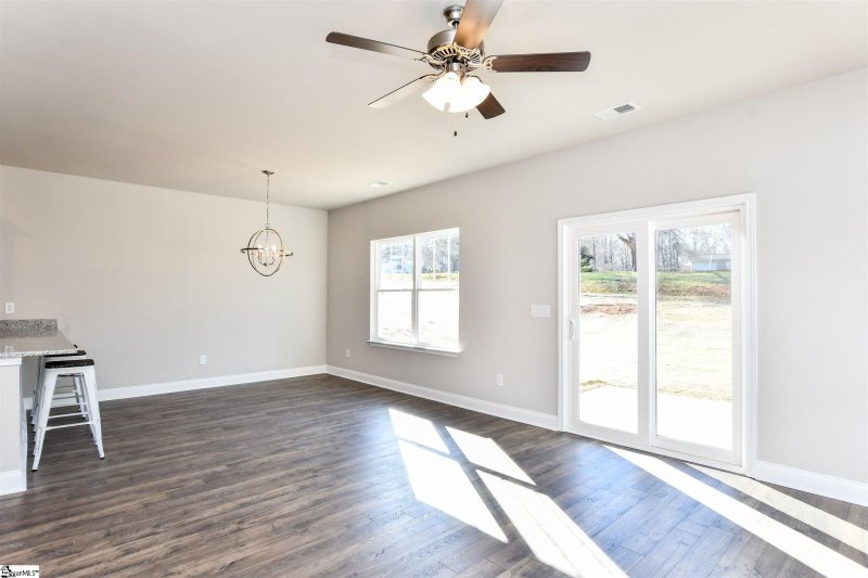 Property image 4 at 218 Rosewood Circle, Duncan, SC 29334