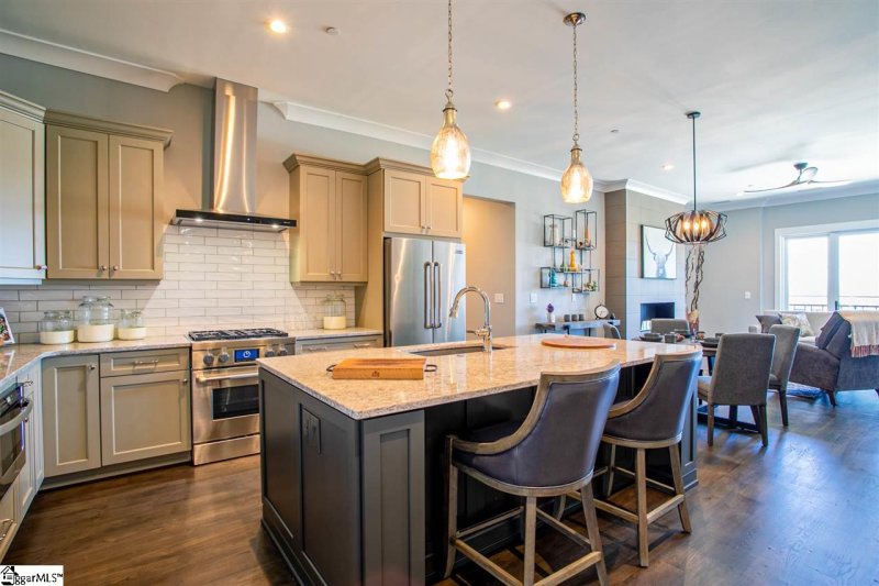 Property image 2 at 110 N Markley Street, Greenville, SC 29601