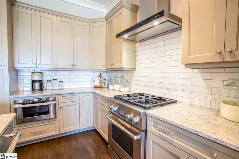 Property image 5 at 110 N Markley Street, Greenville, SC 29601