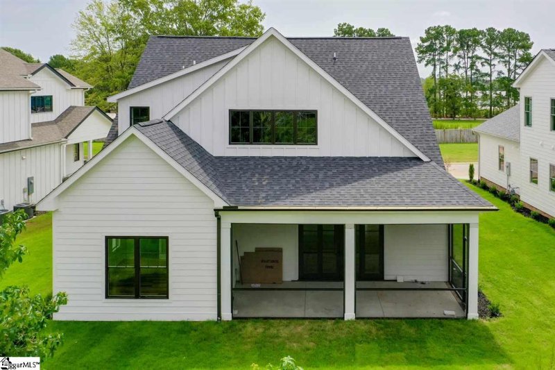 Property image 2 of 5 Azalea Spring Court in Azalea Springs, Greenville, SC 29615