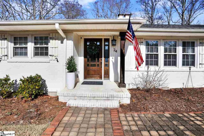 Property image 2 at 24 Spring Forest Road, Greenville, SC 29615
