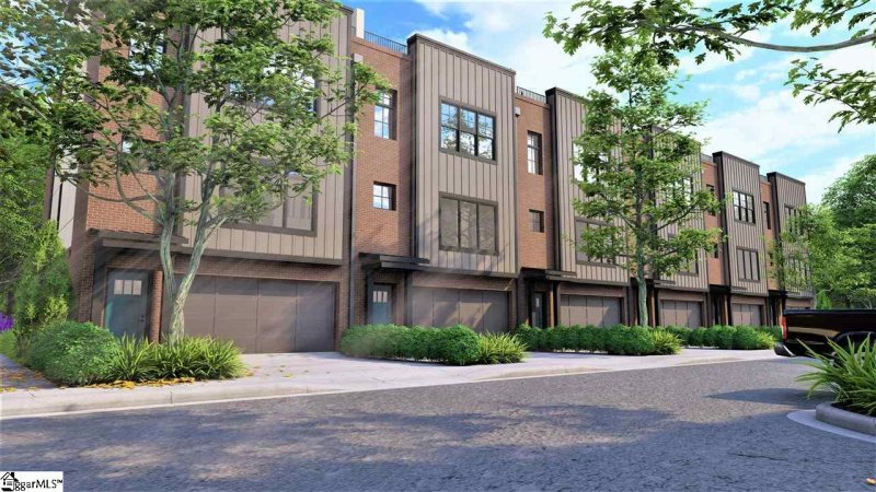 Property image 2 at 121 W Stone Avenue, Greenville, SC 29601