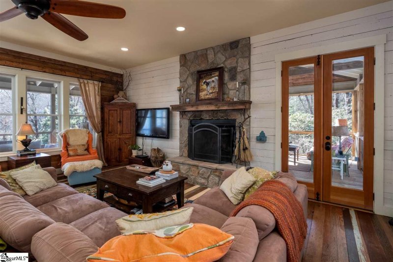 Property image 4 at 15 Upper Oil Camp Road, Cleveland, SC 29635