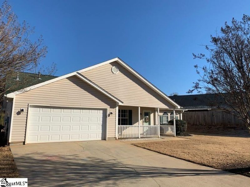 Property image 3 at 4 Wake Forest Way, Mauldin, SC 29662