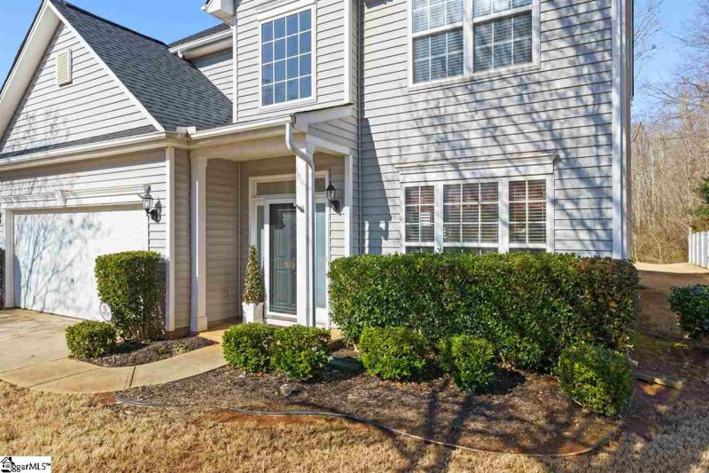 Property image 3 of 526 Laurel Meadows Parkway in Laurel Meadows, Greenville, SC 29607
