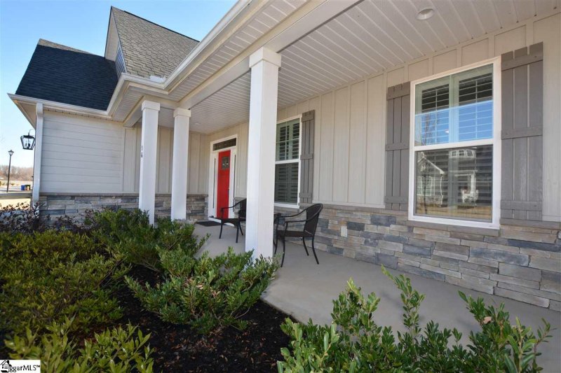 Property image 4 at 16 Jackson Parc Court, Greenville, SC 29607