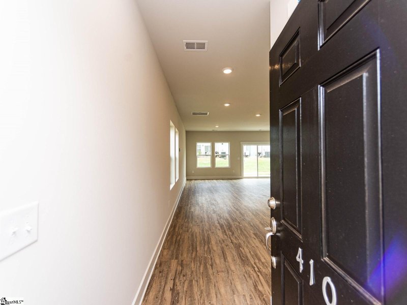 Property image 4 at 410 Windsinger Lane, Greer, SC 29650