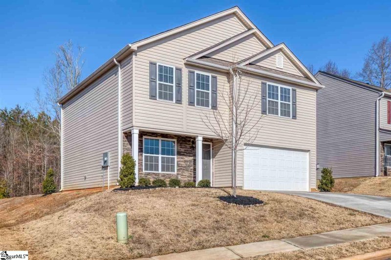 Property image 2 at 737 Streamside Drive, Piedmont, SC 29673