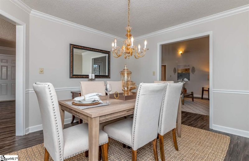 Property image 3 at 103 E Hypericum Lane, Greenville, SC 29615