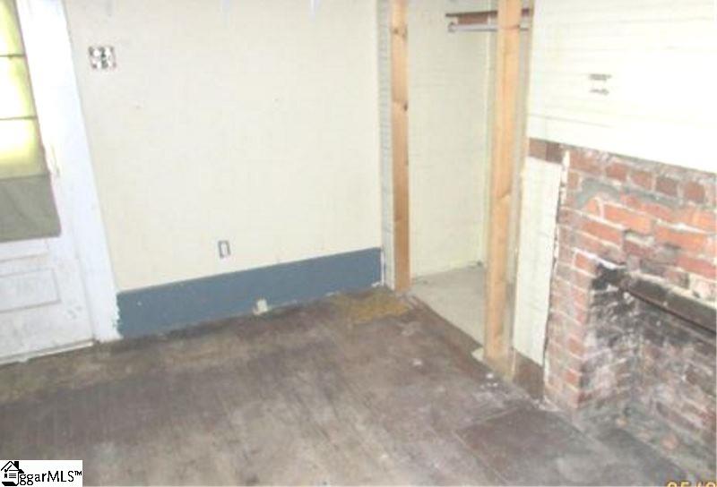 Property image 5 at 501 W CURTIS Street, Simpsonville, SC 29681